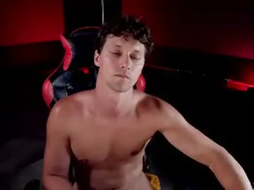 Chaturbate Live Sex Cam of dirty_boss