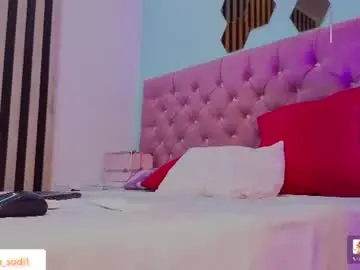 Chaturbate Live Sex Cam of paulina_sodi