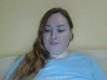Chaturbate Nude Webcam of zara_red