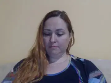 Chaturbate Nude Webcam of zara_red