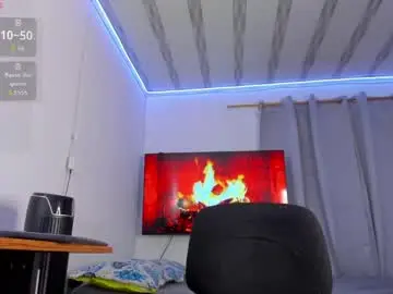 Chaturbate Live Sex Cam of benji_andrew