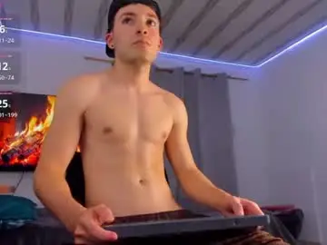 Chaturbate Live Porn of benji_andrew