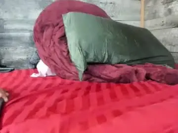 Chaturbate Live Sex Cam of canuk1983