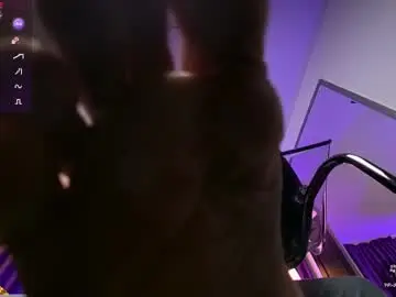 Chaturbate Best live sex cam show of hotdesy_