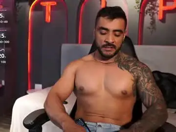 Chaturbate Nude Webcam of eric_harrison1