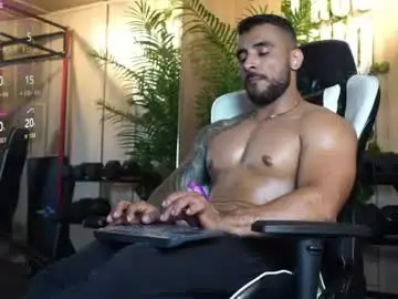 Chaturbate Private Sex Chat of eric_harrison1