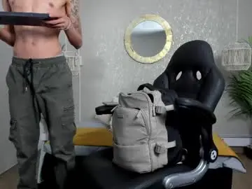 Chaturbate Adult Video Chat of gio_carangi