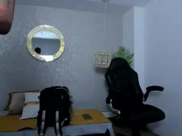 Chaturbate Sex Cam of gio_carangi