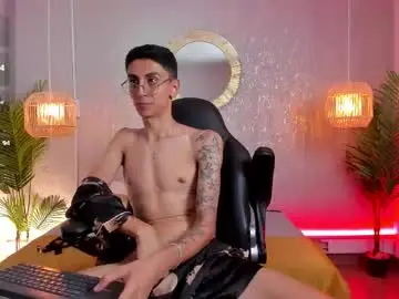 Chaturbate Sex Cam of gio_carangi