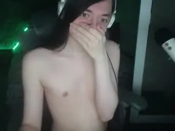Chaturbate Nude Webcam of magic_crab17