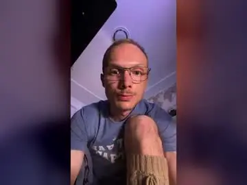 Chaturbate Live Sex Cam of manebrain13