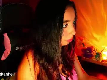 Chaturbate Free Porn Cam of r0ttenangel