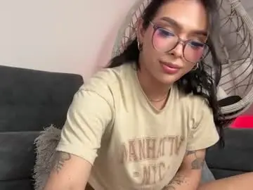 Chaturbate Free Live Porn of samanthabernardo_