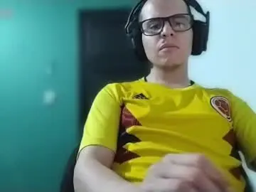 Chaturbate Best live sex cam show of alex0397