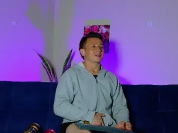 Chaturbate Sex Chat of andrewfalcon_