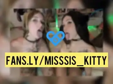 Chaturbate Adult Webcams of masterr_and_kittyy