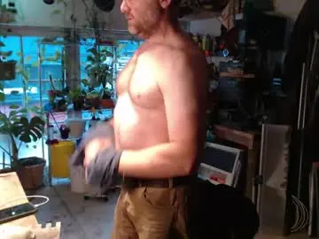 Chaturbate Live Sex Cam of seattlemanwhore