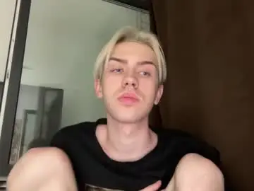 Chaturbate Watch Live Sex Cams of skibatryanka