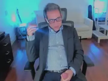 Chaturbate Best live sex cam show of andy0pandi