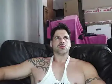 Chaturbate Live Porn of bigboyband