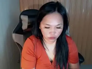 Chaturbate Live Sex Cam of janicaslut_18