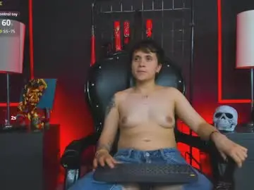 Chaturbate Live Porn of missaelrossi