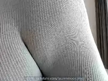 Chaturbate Live Sex of missflowersbloom