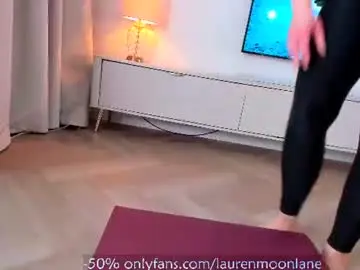 Chaturbate Free Live Porn of missflowersbloom