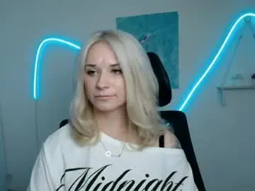Chaturbate Adult Webcams of moonsusanna