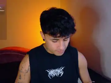 Chaturbate Live Sex Cam of boylatin_777
