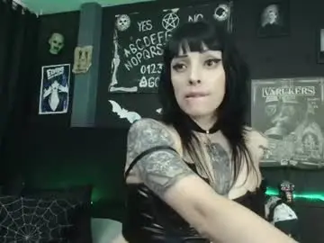 Chaturbate Live Porn of goddess_mortem