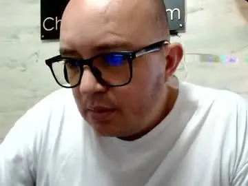 Chaturbate Adult Webcam of maximo_daddy1