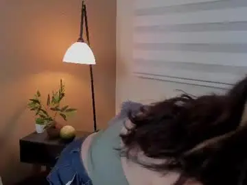 Chaturbate Nude Webcam of angela_fiory