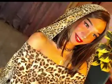 Chaturbate Free Porn Cam of blackbarbie_jamie