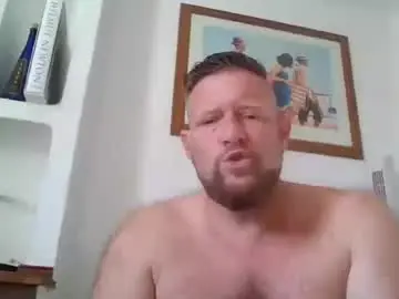 Chaturbate Live Sex Cam of daddylovestits21