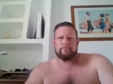 Chaturbate Live Sex Cam of daddylovestits21
