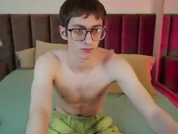 Chaturbate Live Sex Cam of ronbevs