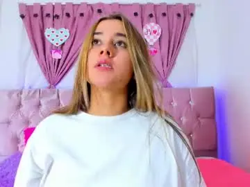 Chaturbate Free Live Porn of summer_girls01