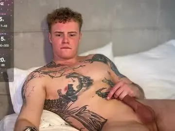 Chaturbate Live Sex Cam of andre_canvas