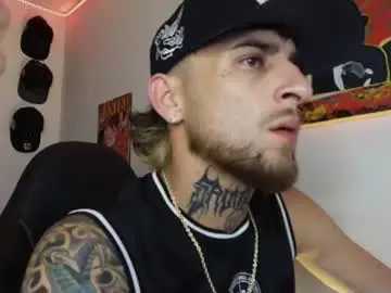 Chaturbate Sex Cam of drako_lives_show
