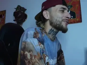 Chaturbate Free Porn Cam of drako_lives_show