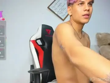 Chaturbate Private Sex Chat of ethanmiller1