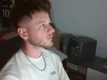 Chaturbate Free Live Porn of freddy_star