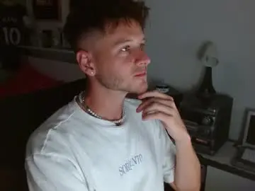 Chaturbate Best live sex cam show of freddy_star