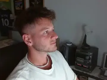 Chaturbate Free Live Porn of freddy_star