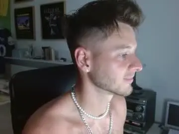 Chaturbate Sex Cam of freddy_star