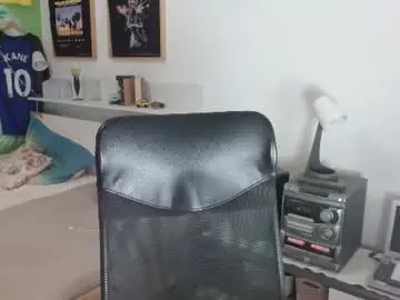 Chaturbate Live Porn of freddy_star