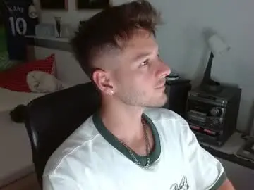 Chaturbate Watch Live Sex Cams of freddy_star