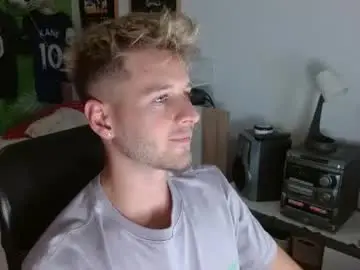 Chaturbate Sex Cam of freddy_star