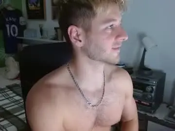 Chaturbate Live Sex Cam of freddy_star